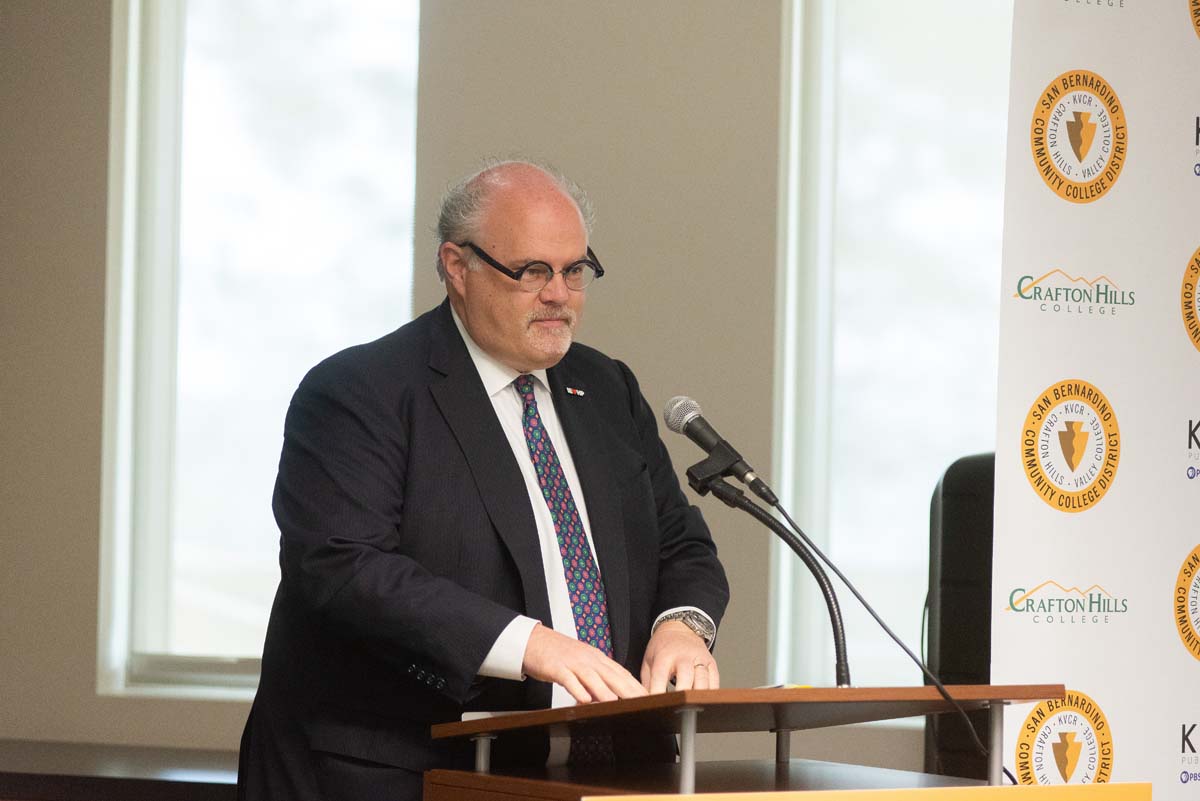 IEHP, SBVC & CHC leadership come together to sign MOU securing health care for students.