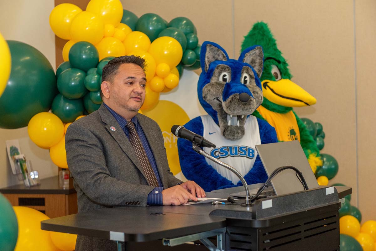 Mascots at the CSUSB CHC Coyotes on the Horizon MOU Signing Ceremony.