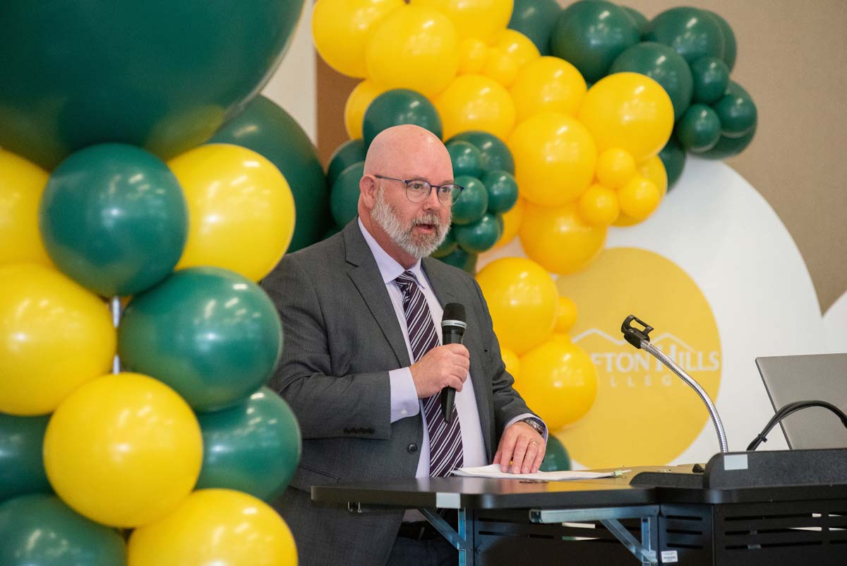Mascots at the CSUSB CHC Coyotes on the Horizon MOU Signing Ceremony.