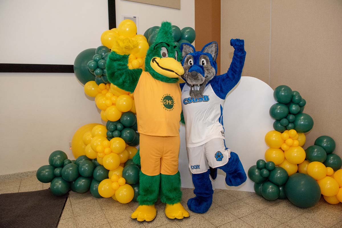 Coyotes on the Horizon MOU Signing Ceremony Photos Thumbnail