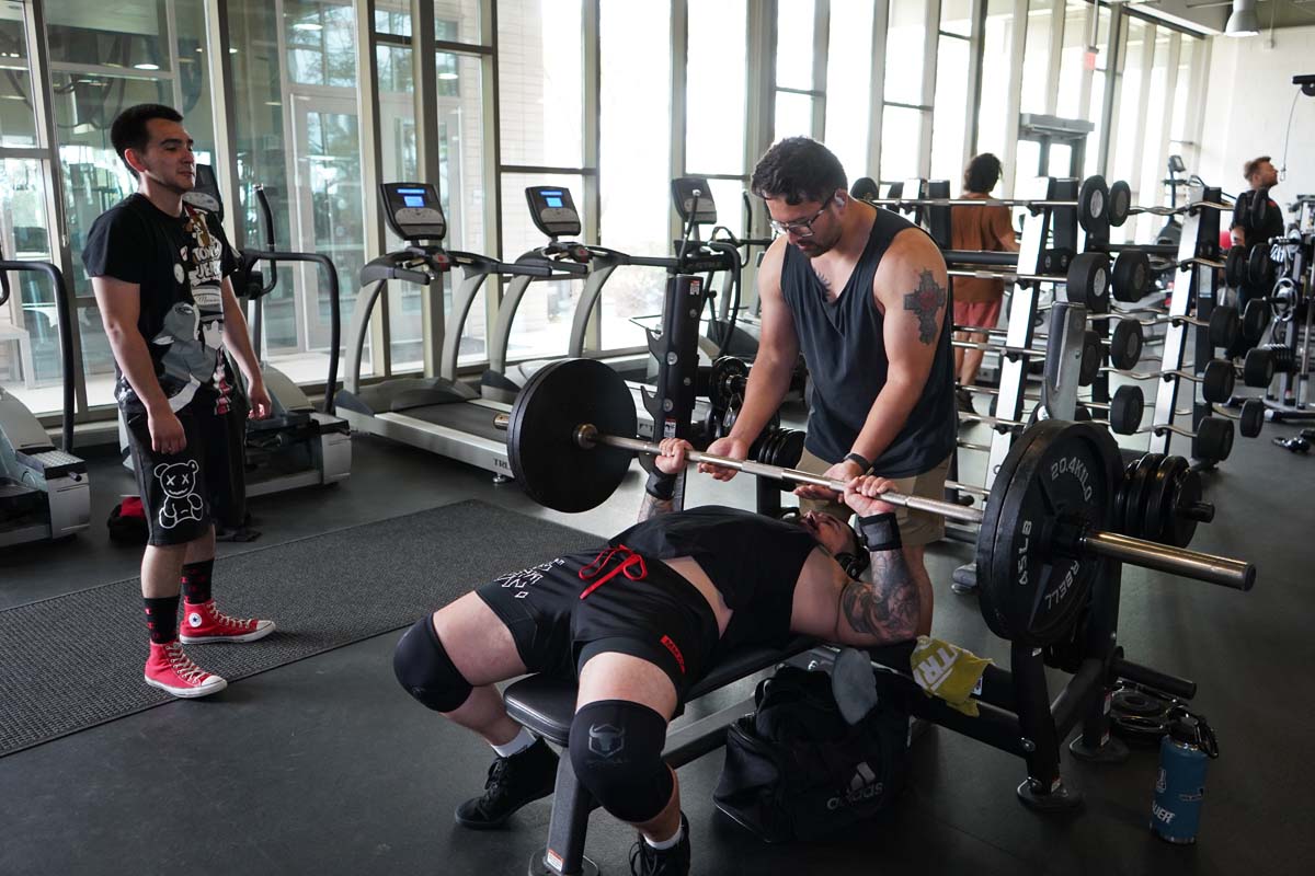 Veteran students participate in a Boot Camp for Veterans Success Week.