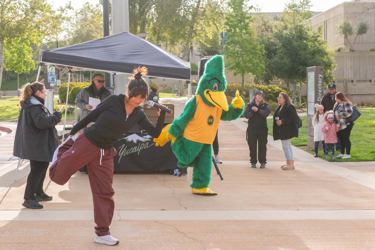 This is a sample image caption.