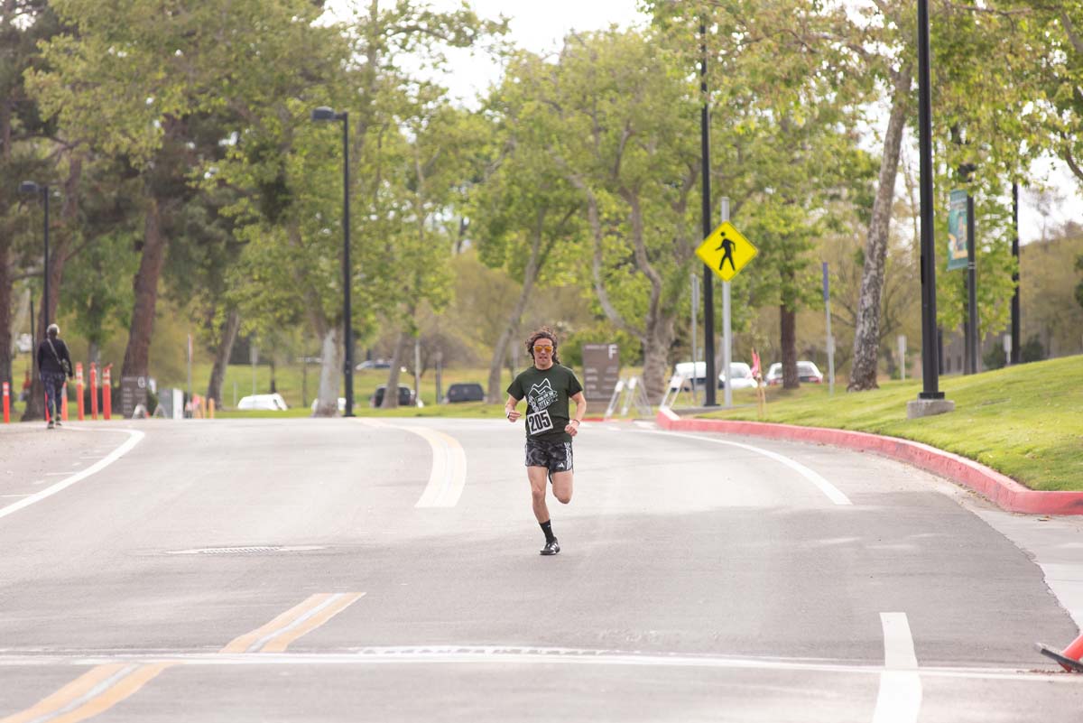 This is a sample image caption.