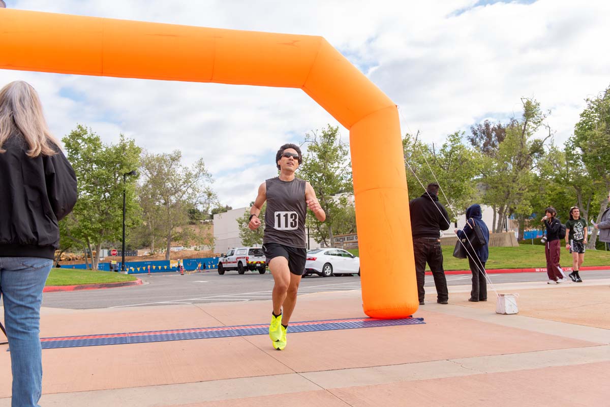 This is a sample image caption.