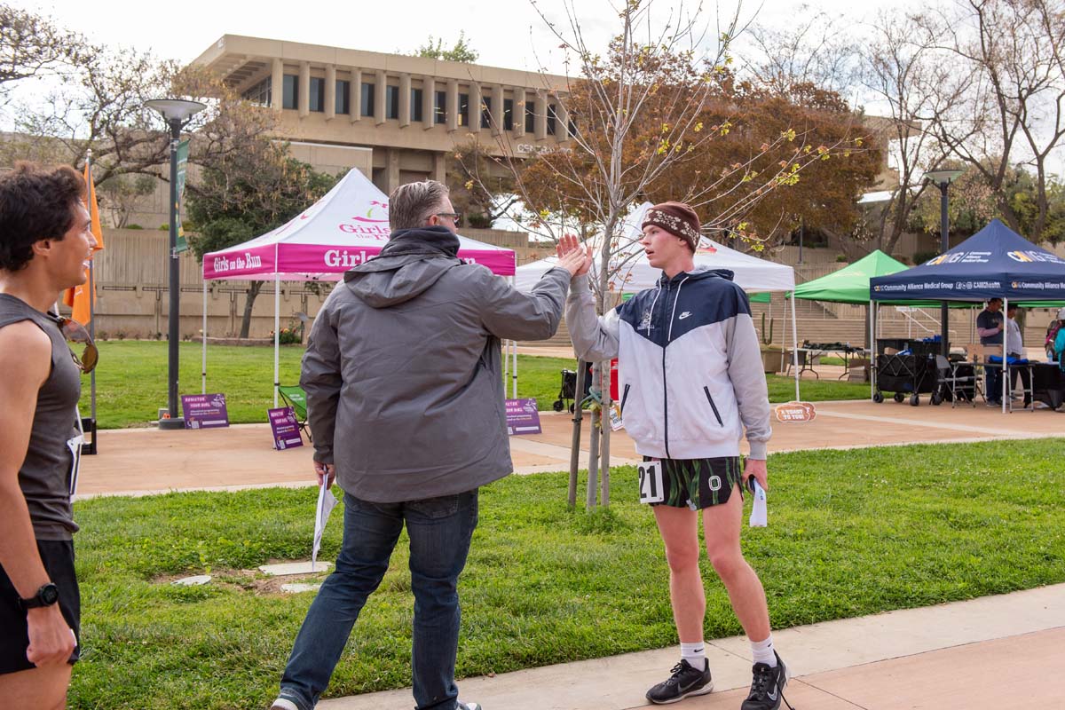 This is a sample image caption.