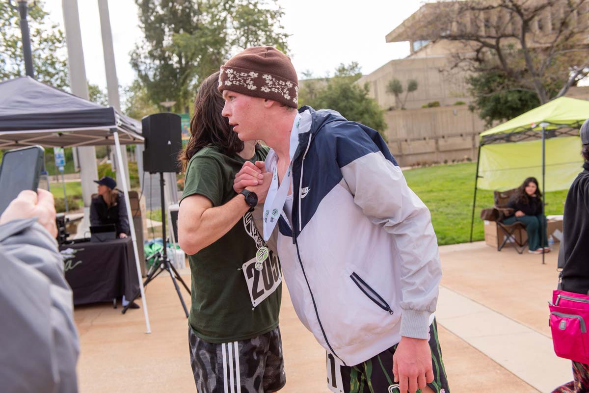 This is a sample image caption.