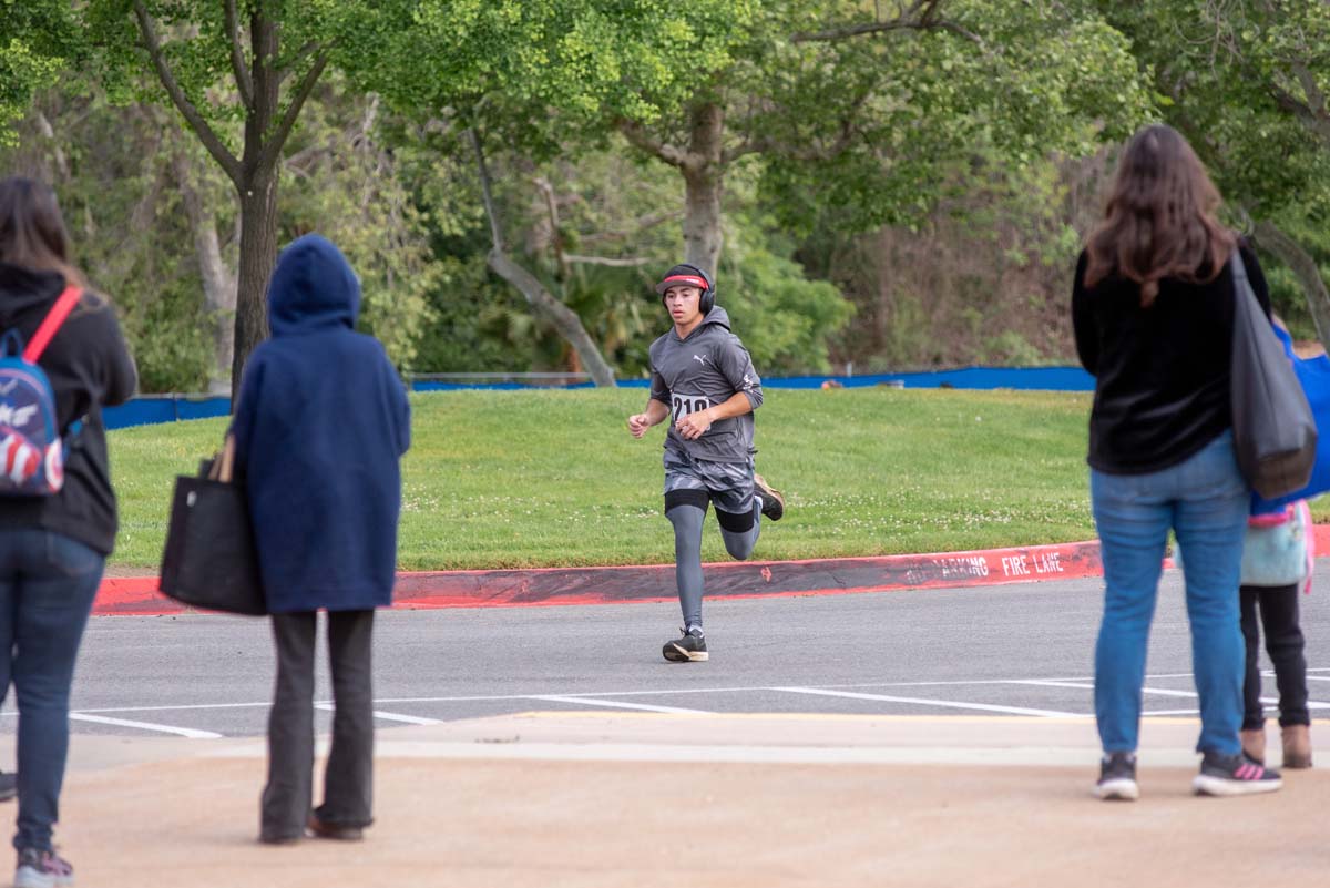 This is a sample image caption.