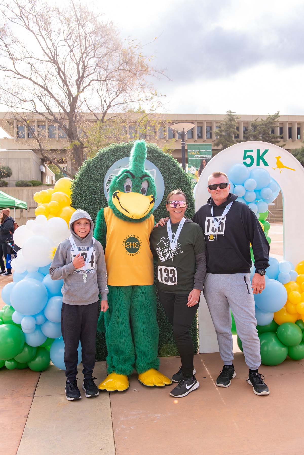 This is a sample image caption.