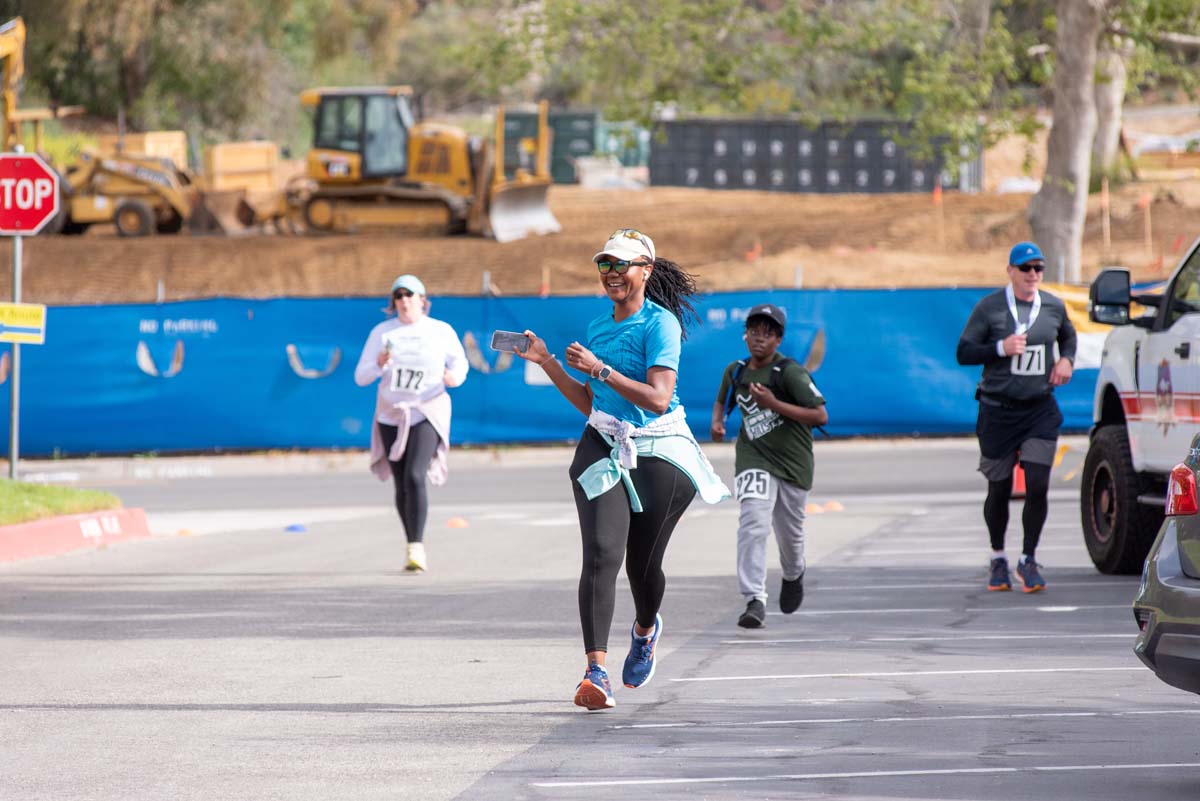 This is a sample image caption.