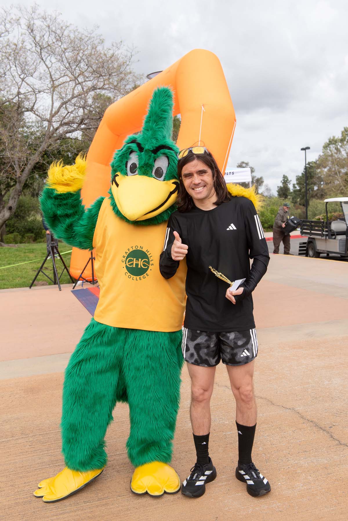 This is a sample image caption.