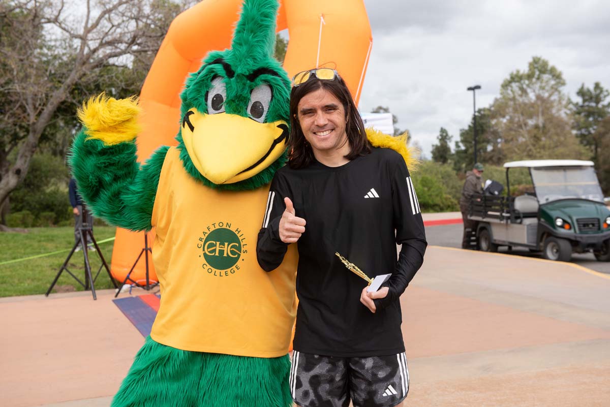 This is a sample image caption.