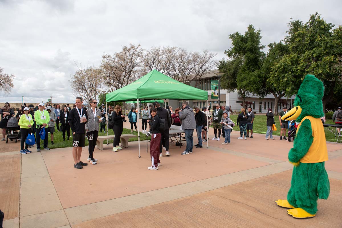 This is a sample image caption.