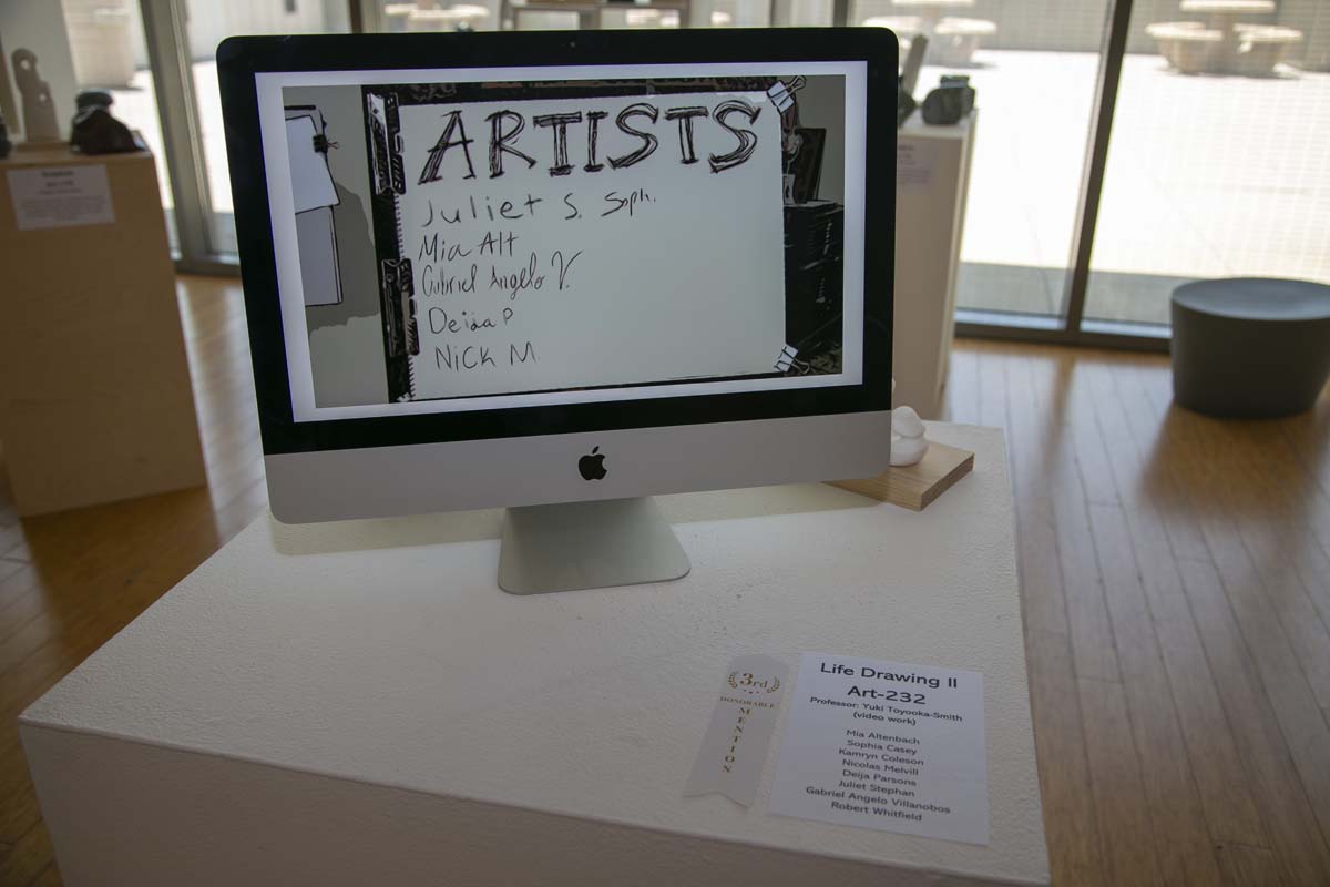 This is a sample image caption.