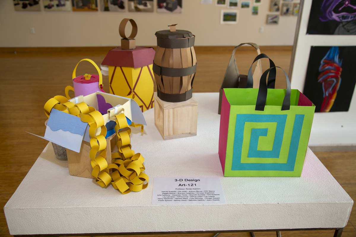 This is a sample image caption.