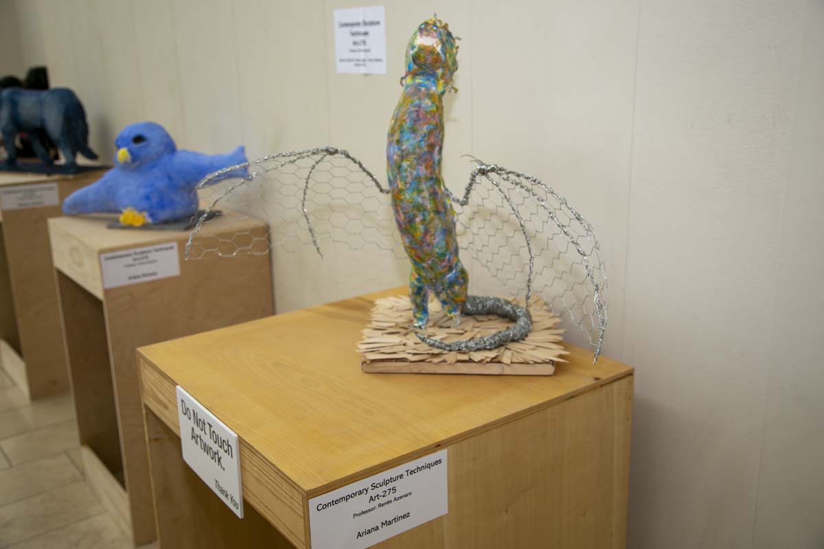 This is a sample image caption.