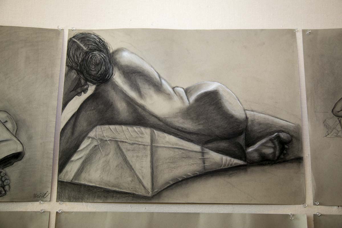 This is a sample image caption.