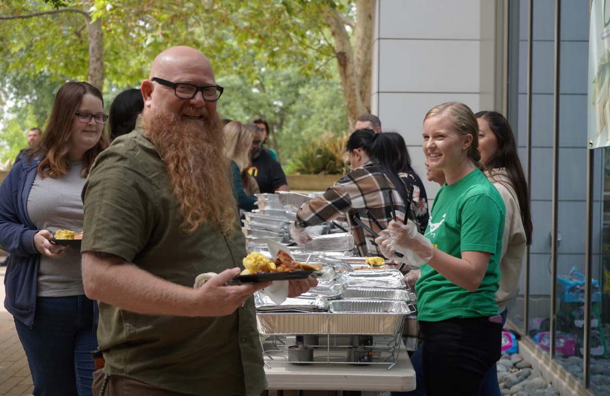 Dining with the Deans Photos Thumbnail