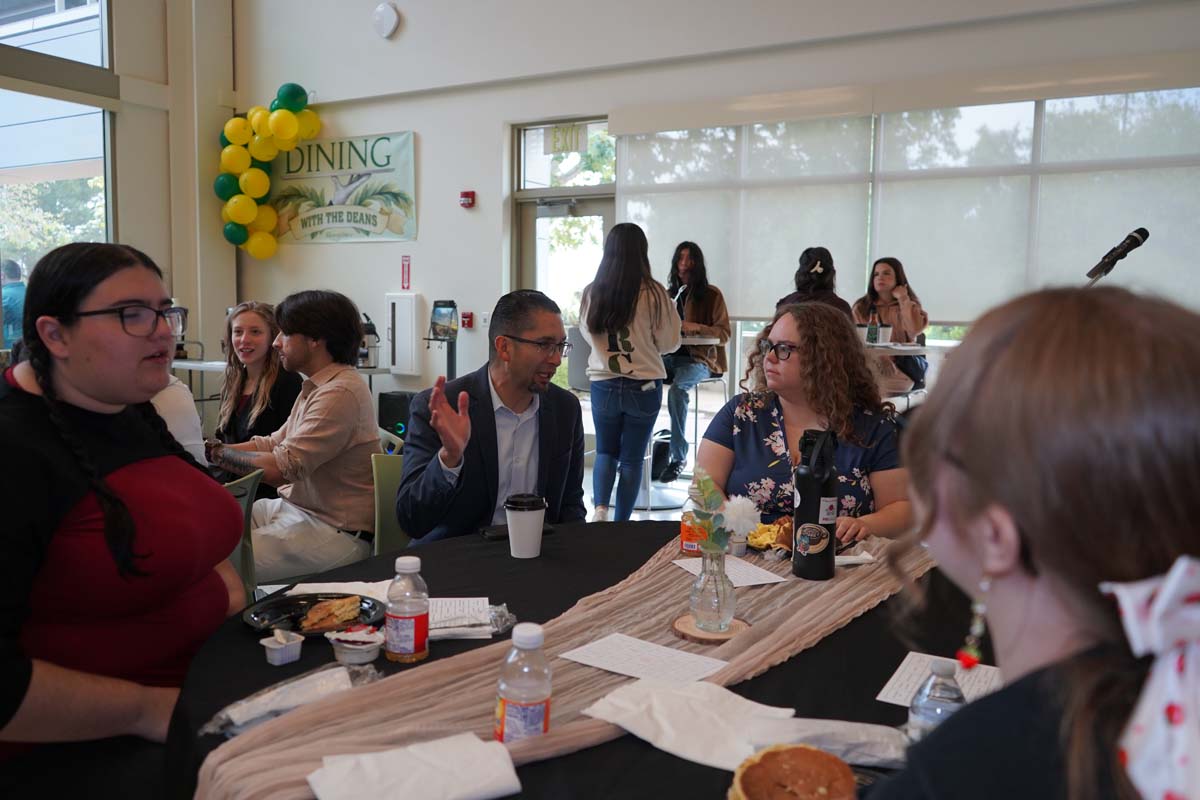 Students attend Dining with the Deans at CHC in honor of the high GPAs.