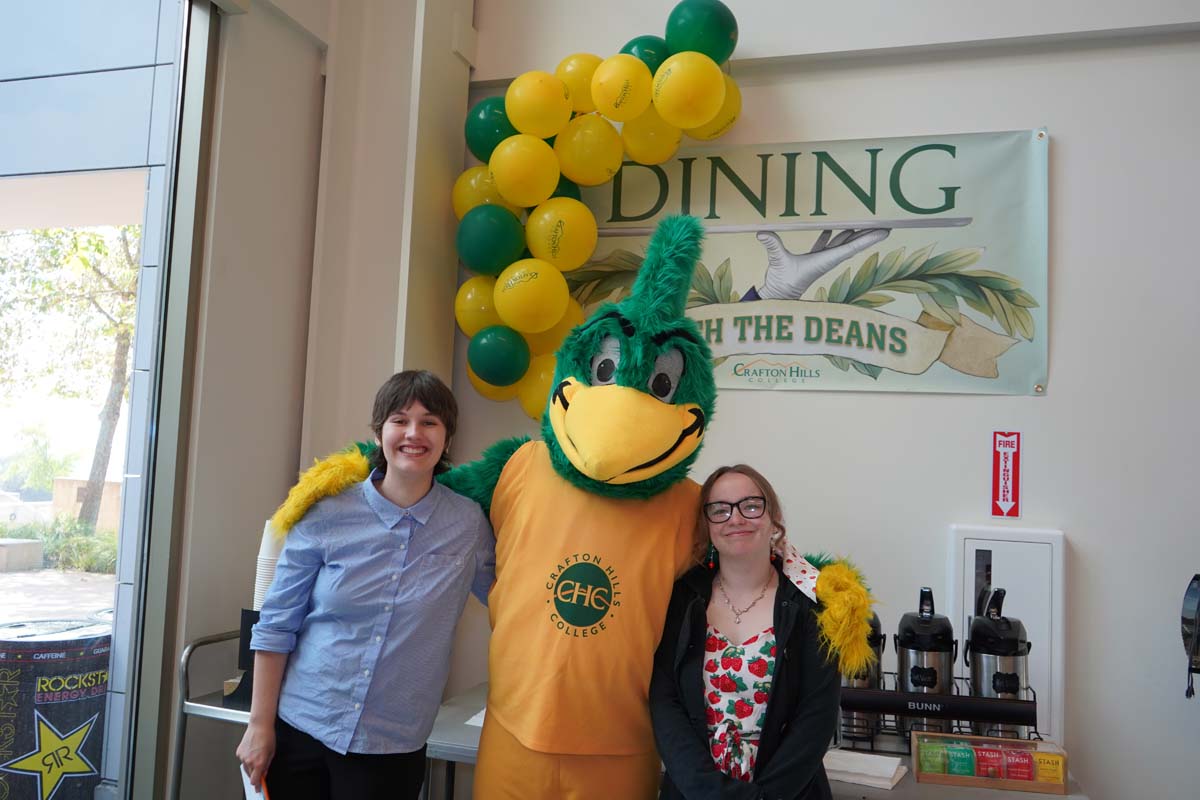 Students attend Dining with the Deans at CHC in honor of the high GPAs.