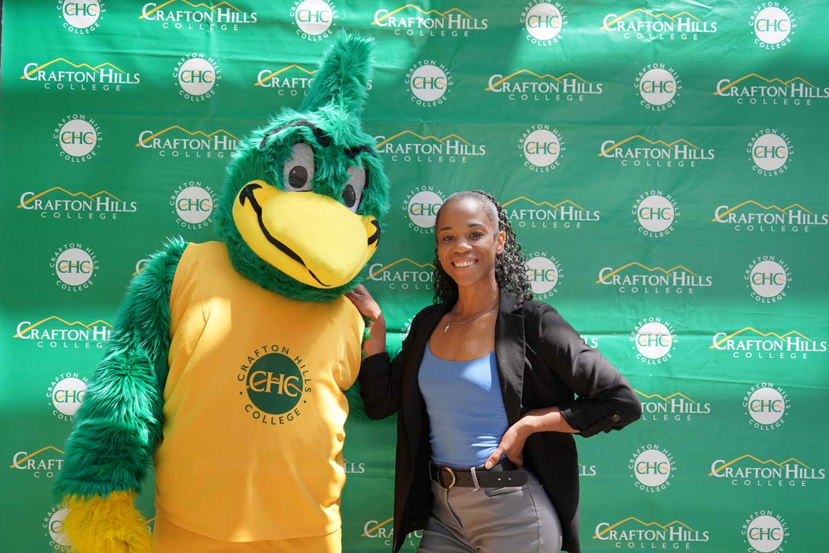 Students attend Dining with the Deans at CHC in honor of the high GPAs.