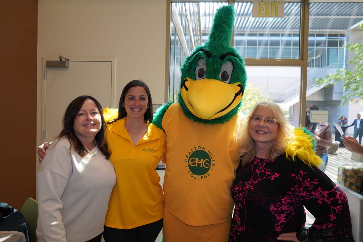 Students attend Dining with the Deans at CHC in honor of the high GPAs.