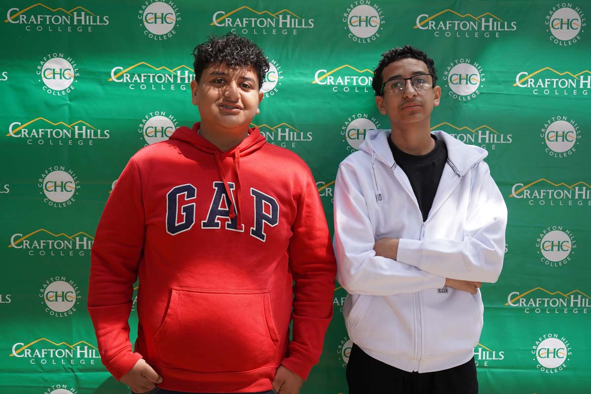 Students attend Dining with the Deans at CHC in honor of the high GPAs.