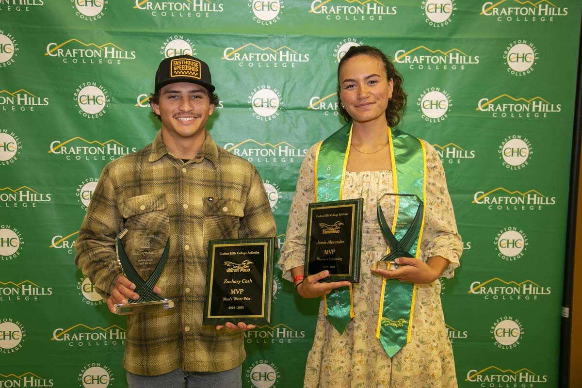 Athletics Awards Banquet Photos Thumbnail