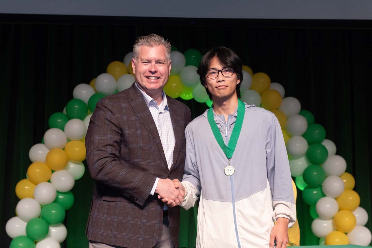 Students attend EOPS Recognition Ceremony.