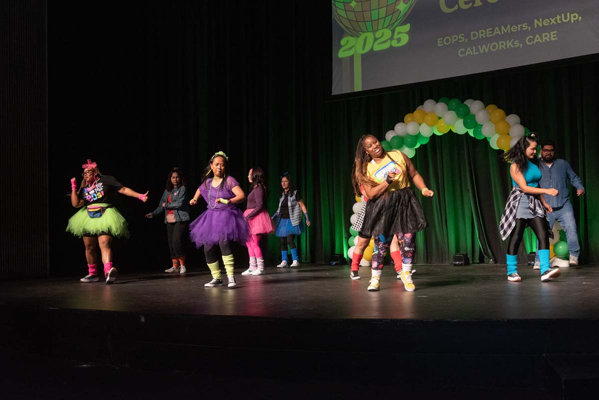 Students attend EOPS Recognition Ceremony.