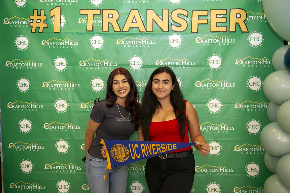 Transfer students atttend a Transfer Celebration at CHC.