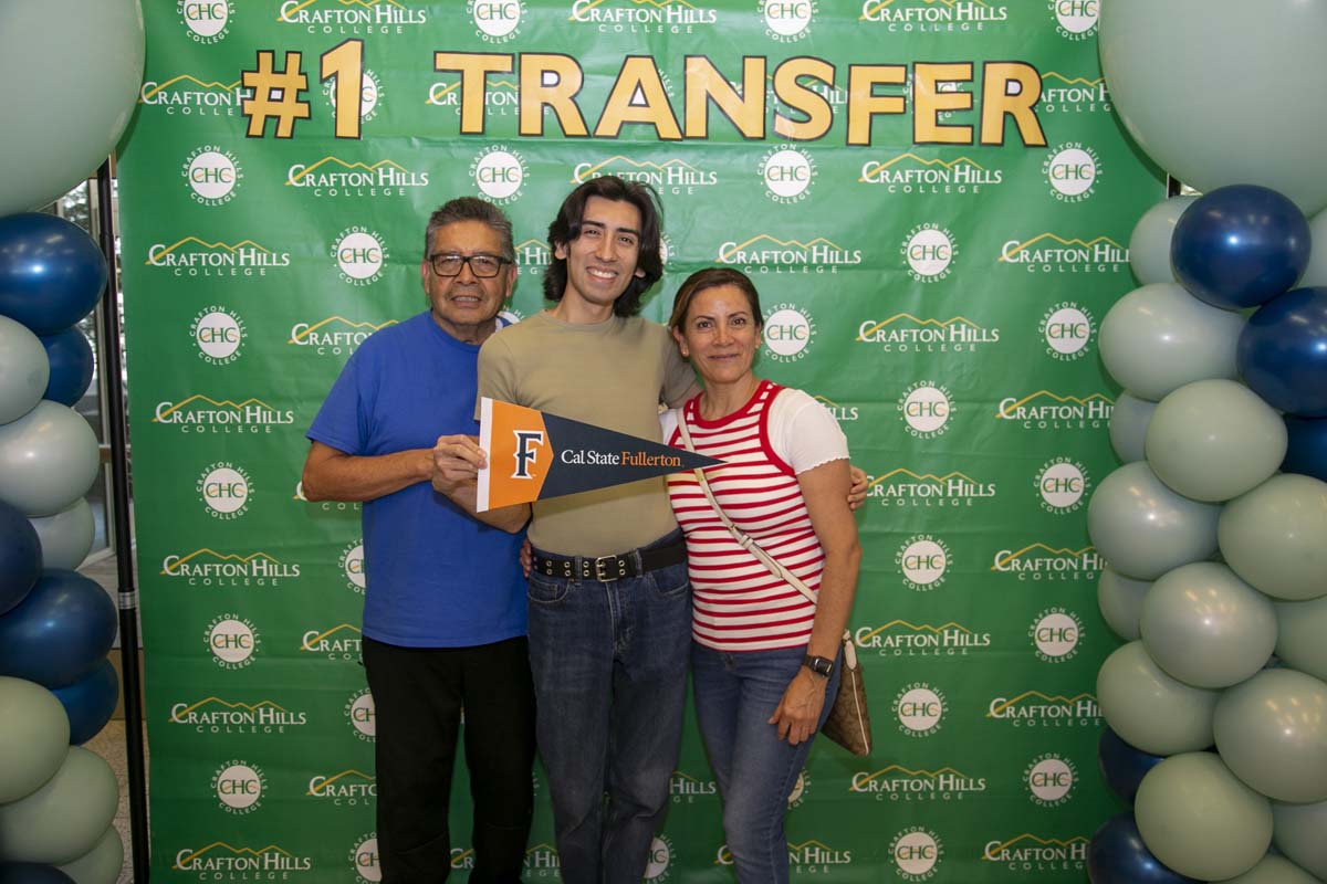 Transfer students atttend a Transfer Celebration at CHC.