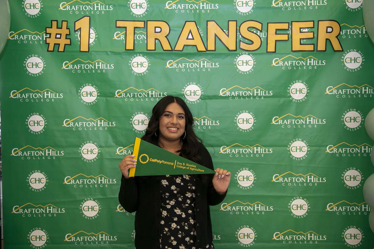 Transfer students atttend a Transfer Celebration at CHC.