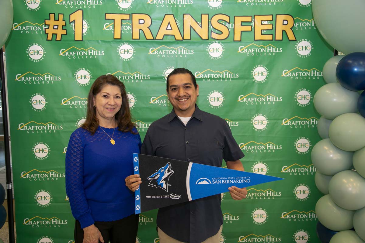 Transfer students atttend a Transfer Celebration at CHC.