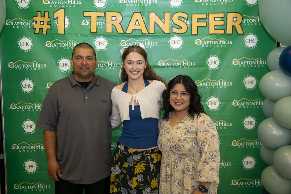 Transfer students atttend a Transfer Celebration at CHC.