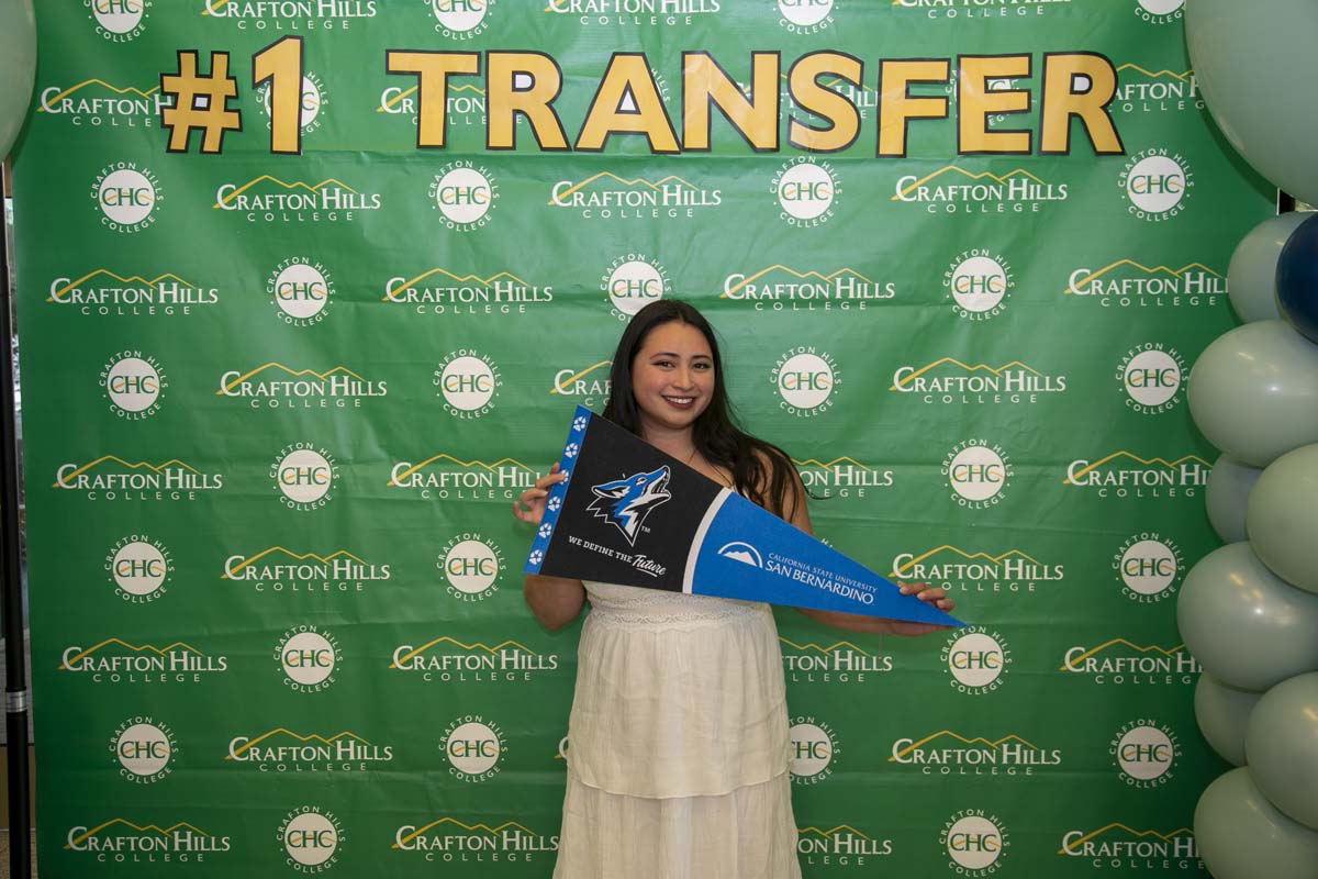 Transfer students atttend a Transfer Celebration at CHC.