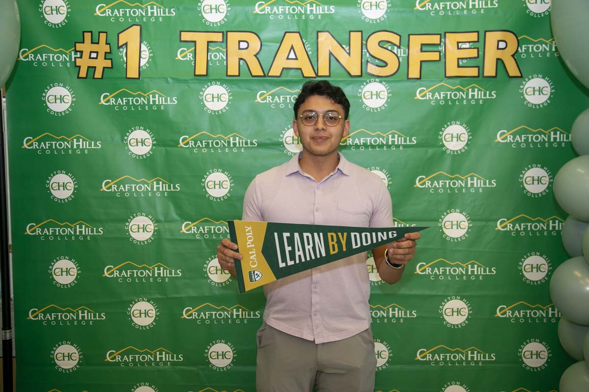 Transfer students atttend a Transfer Celebration at CHC.