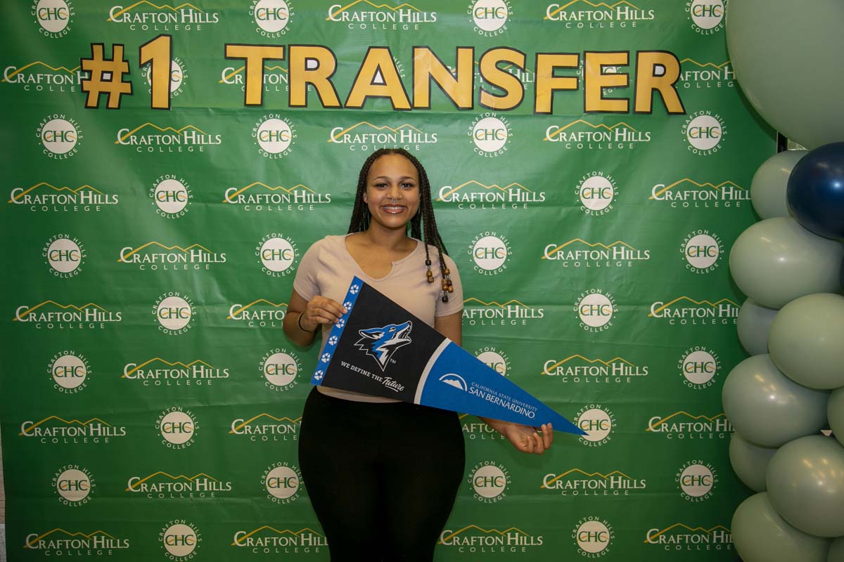 Transfer students atttend a Transfer Celebration at CHC.