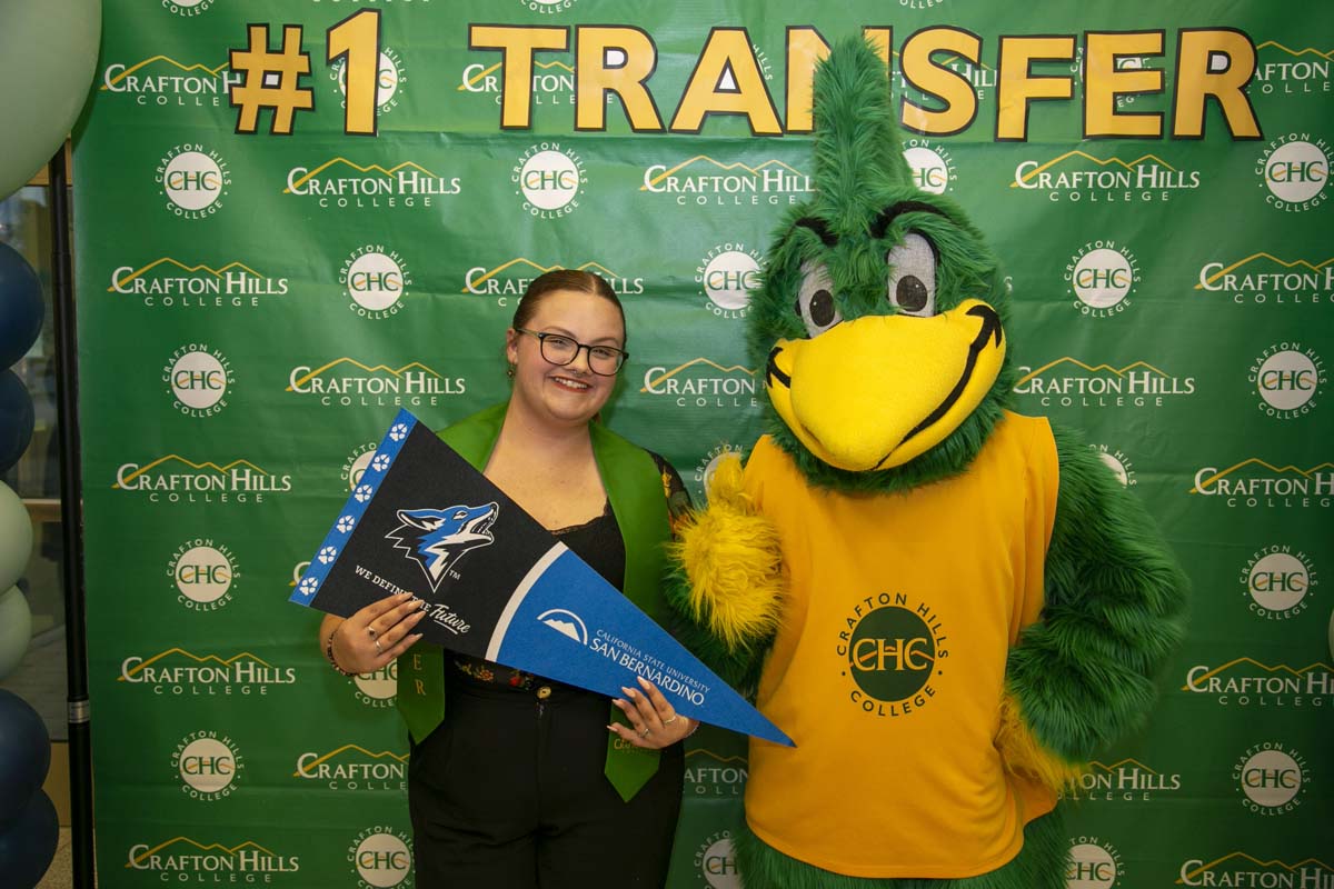 Transfer students atttend a Transfer Celebration at CHC.