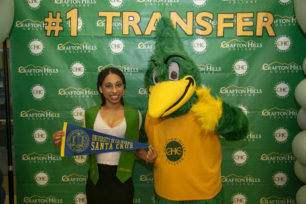 Transfer students atttend a Transfer Celebration at CHC.