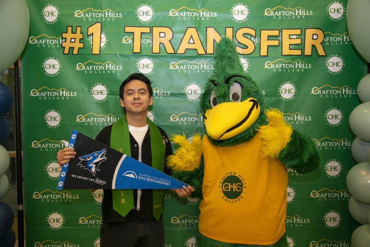 Transfer students atttend a Transfer Celebration at CHC.