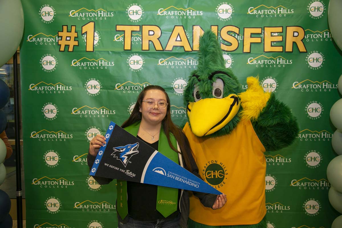 Transfer students atttend a Transfer Celebration at CHC.