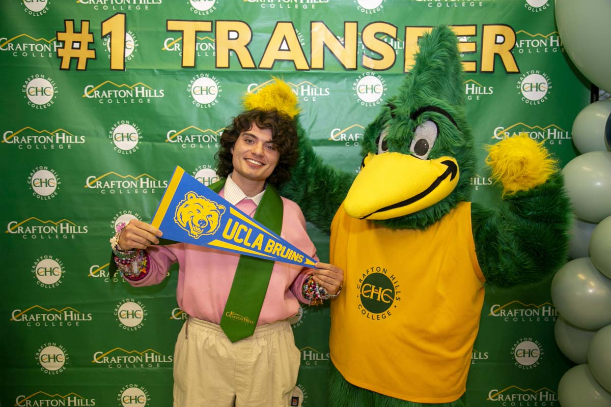 Transfer students atttend a Transfer Celebration at CHC.