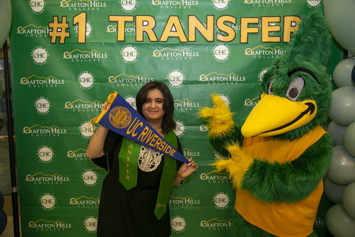 Transfer students atttend a Transfer Celebration at CHC.