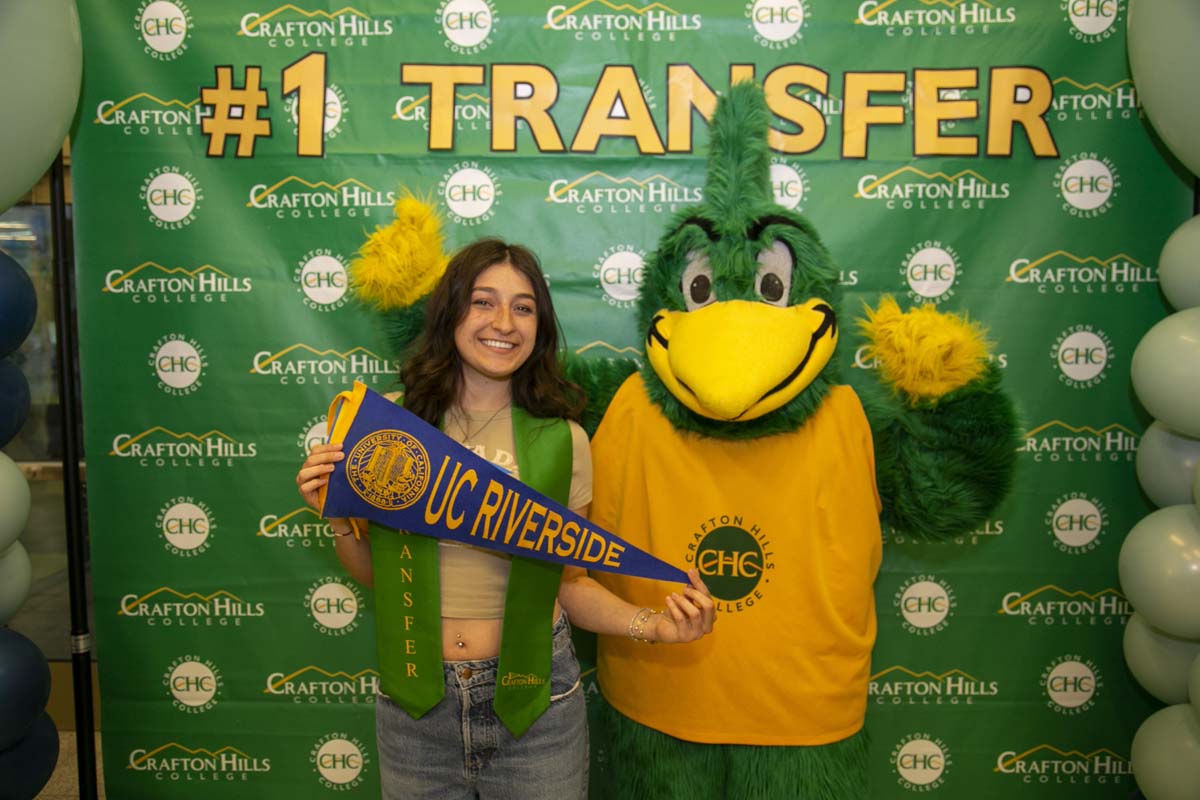 Transfer students atttend a Transfer Celebration at CHC.