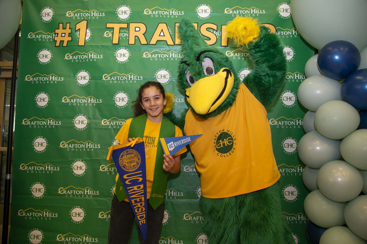 Transfer students atttend a Transfer Celebration at CHC.