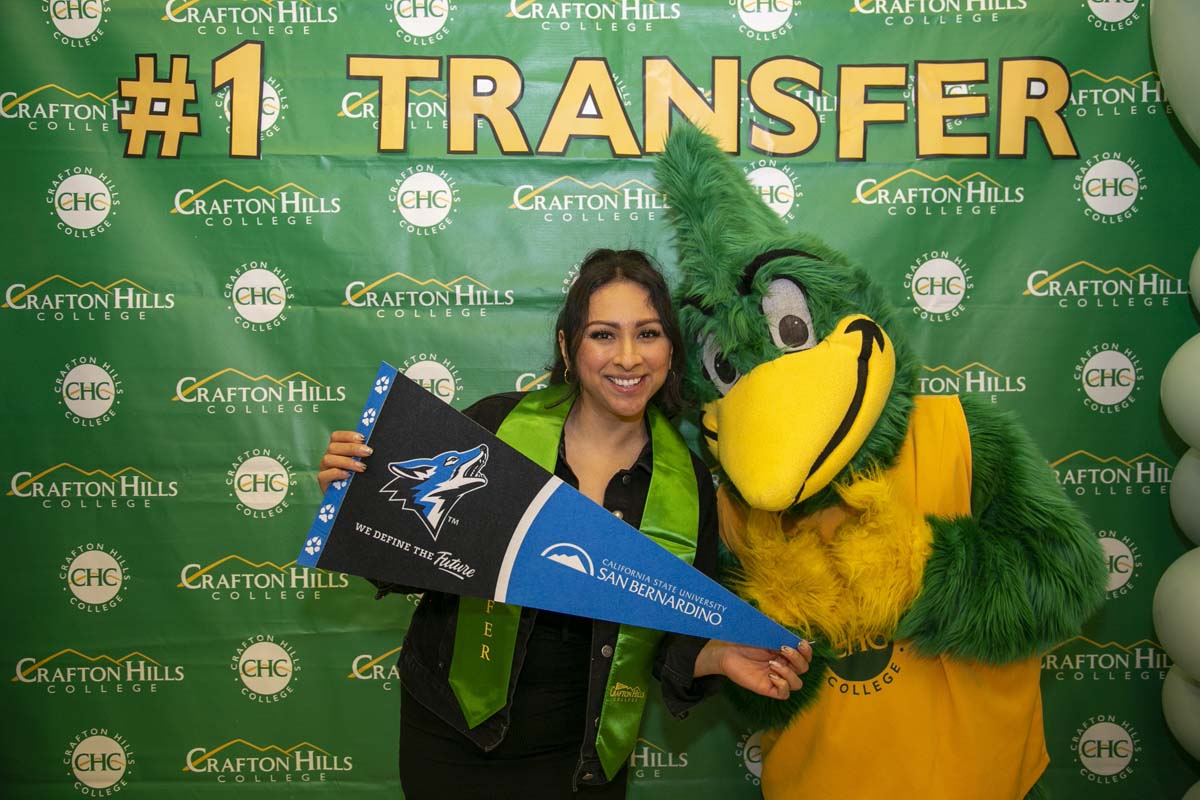 Transfer students atttend a Transfer Celebration at CHC.