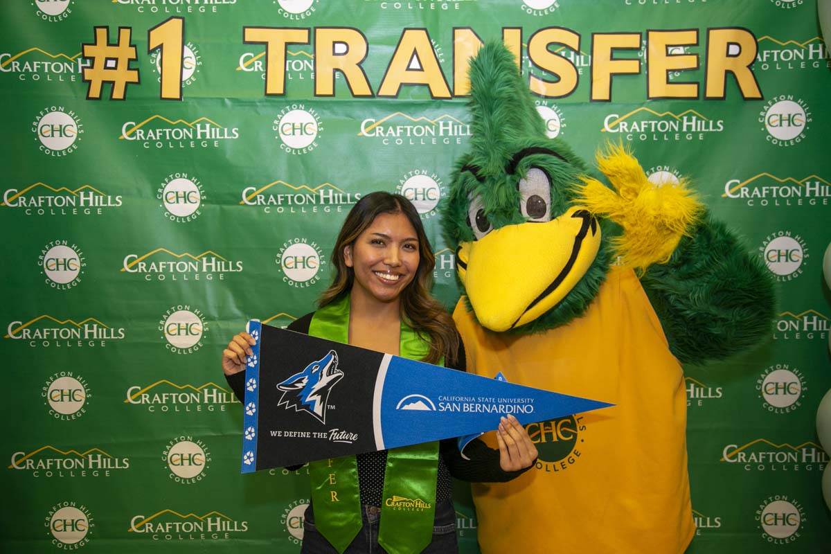 Transfer students atttend a Transfer Celebration at CHC.