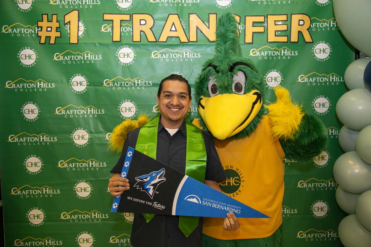 Transfer students atttend a Transfer Celebration at CHC.