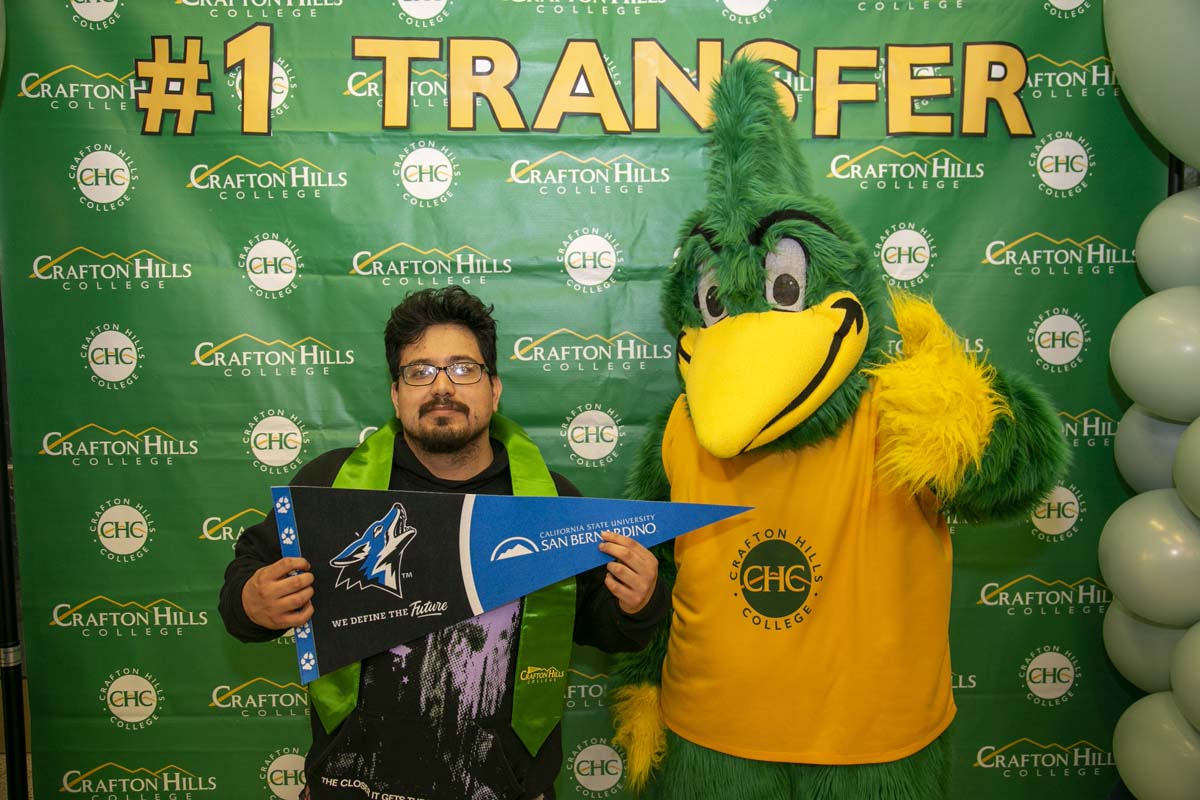 Transfer students atttend a Transfer Celebration at CHC.