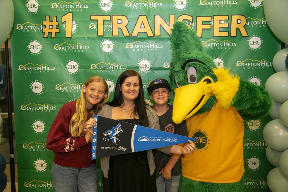 Transfer students atttend a Transfer Celebration at CHC.